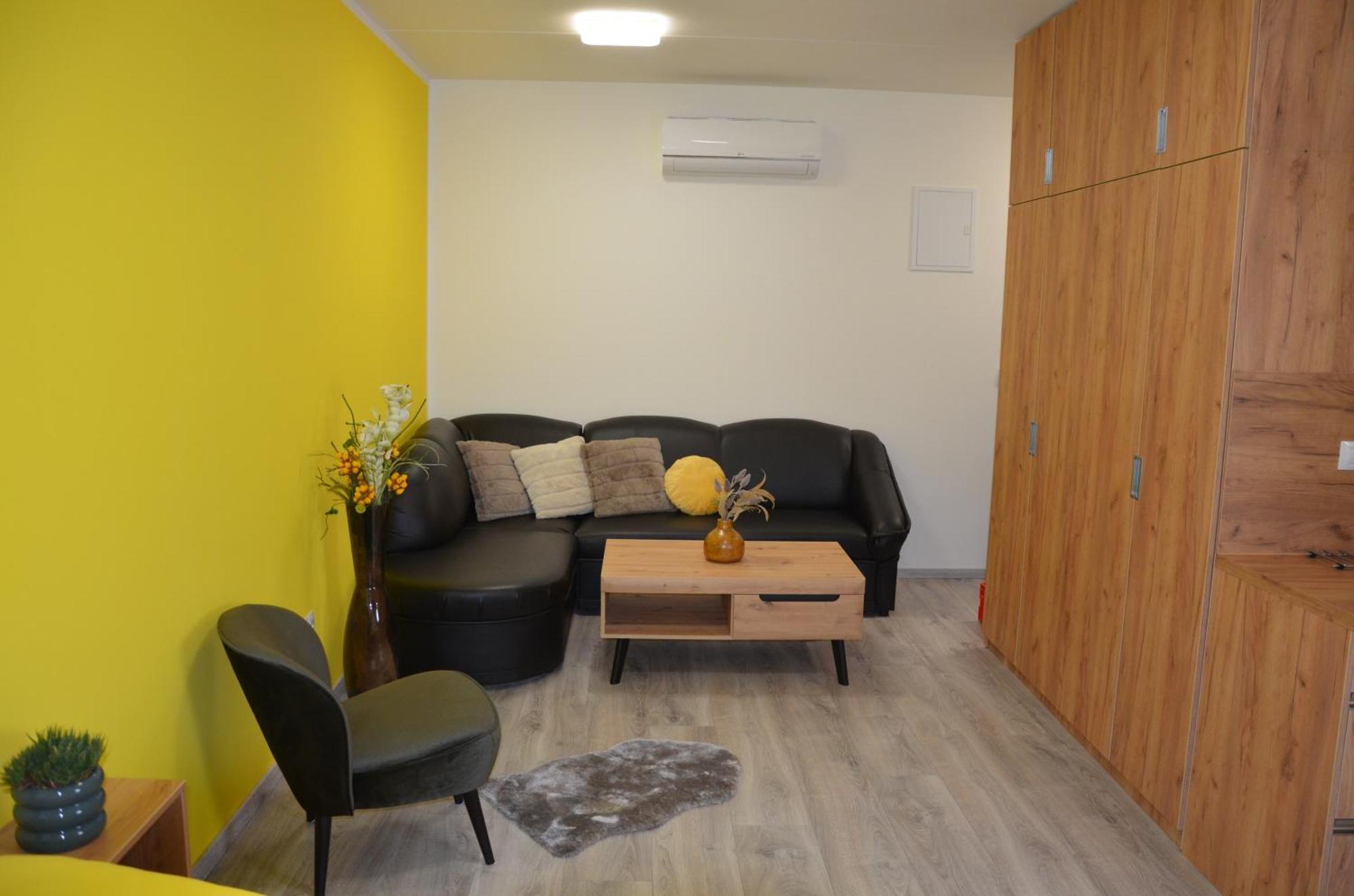 Apartmany Lukovske Domecky Lukov  Экстерьер фото