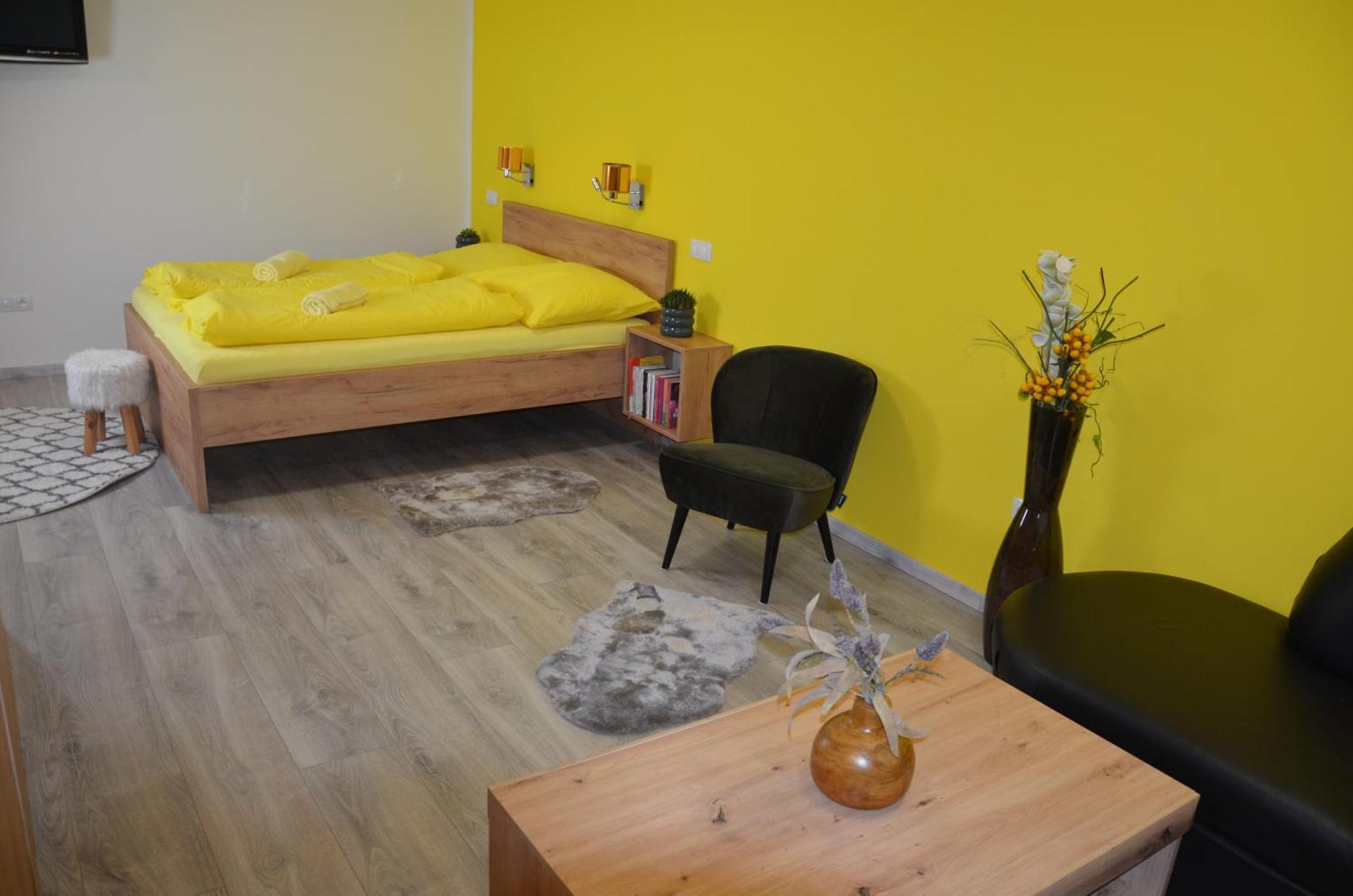 Apartmany Lukovske Domecky Lukov  Экстерьер фото