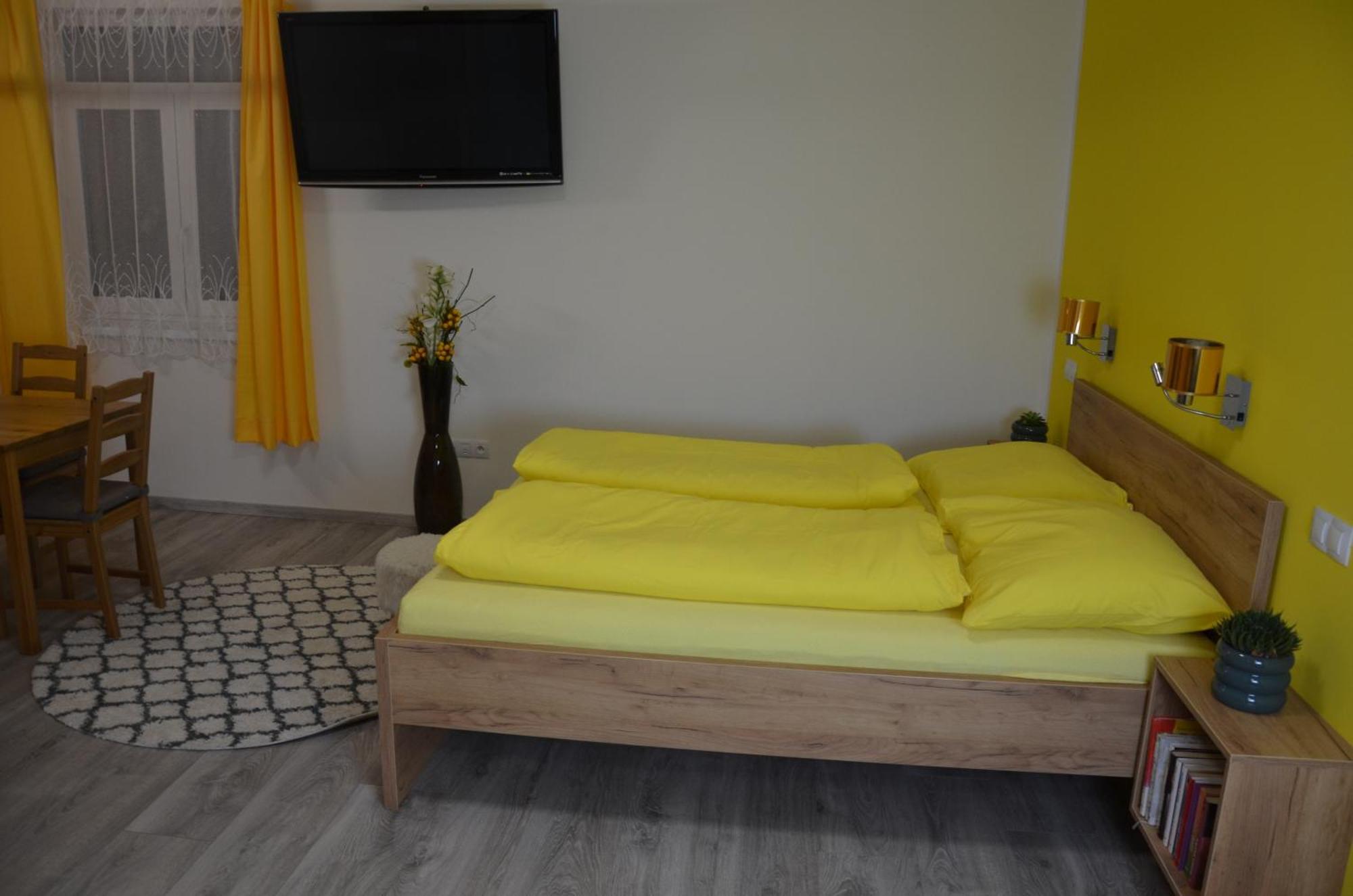 Apartmany Lukovske Domecky Lukov  Экстерьер фото